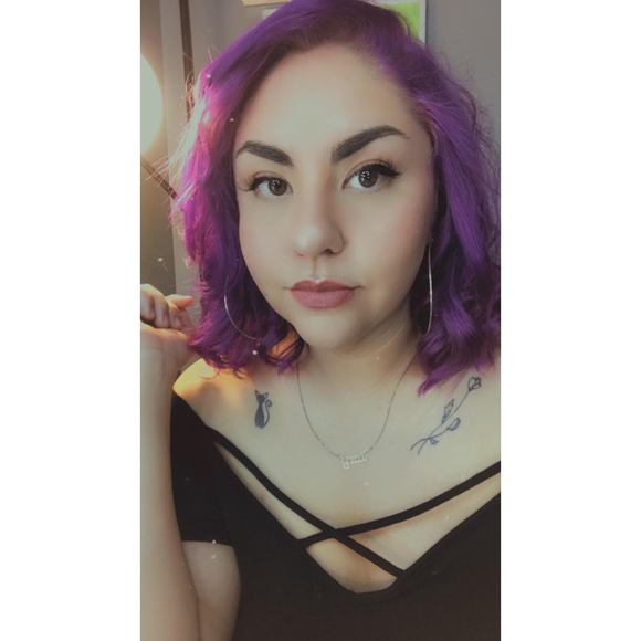 lorybanuelos